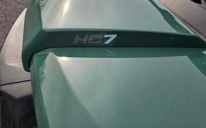 2026 Can-Am Defender MAX HD7