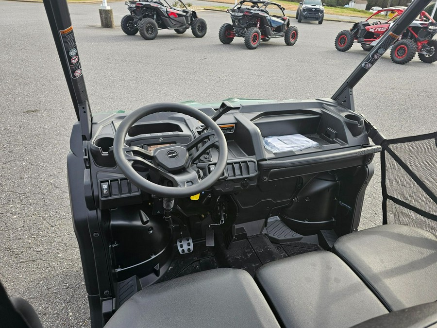 2026 Can-Am Defender MAX HD7