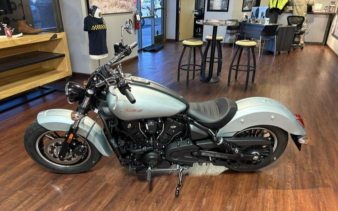 2025 Indian Motorcycle® Scout® Sixty Classic Limited Frost Silver