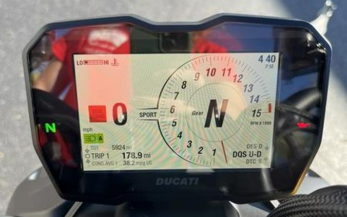 2022 Ducati Streetfighter V4 S Dark Stealth