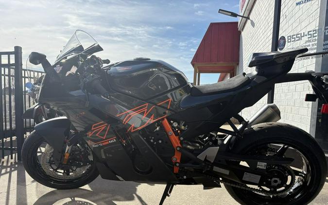 2026 KTM RC 990 R