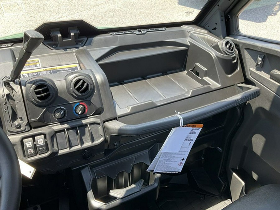 2026 Can-Am Defender DPS CAB HD9 Compass Green