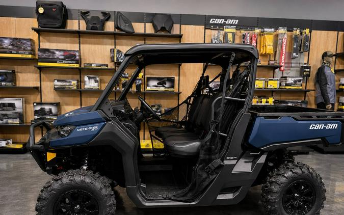 2025 Can-Am Defender
