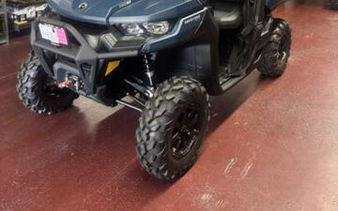 2025 Can-Am Defender