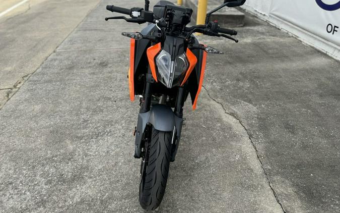 2024 KTM 250 Duke