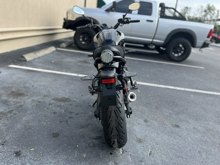 2025 Yamaha XSR 700