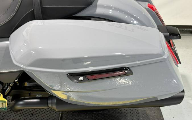 2026 Harley-Davidson® Road Glide® Dark Billiard Gray - Black