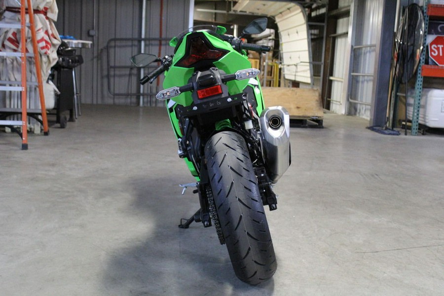 2026 Kawasaki Ninja® ZX™-4RR ABS
