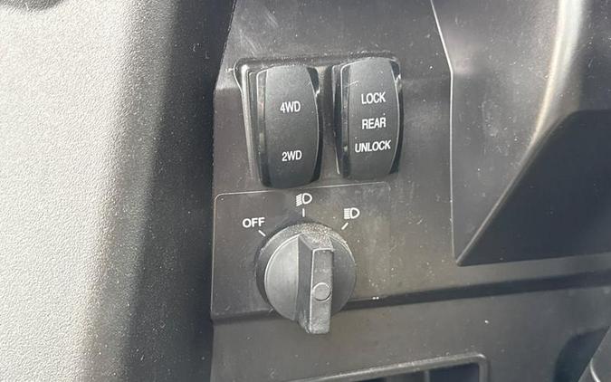 2023 Tracker Dirt 800 SX Crew