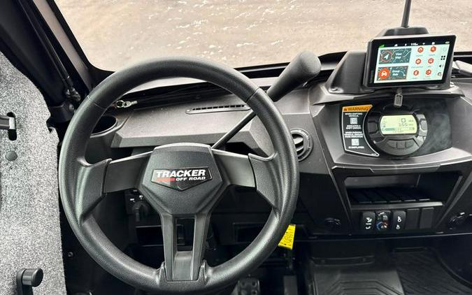 2023 Tracker Dirt 800 SX Crew