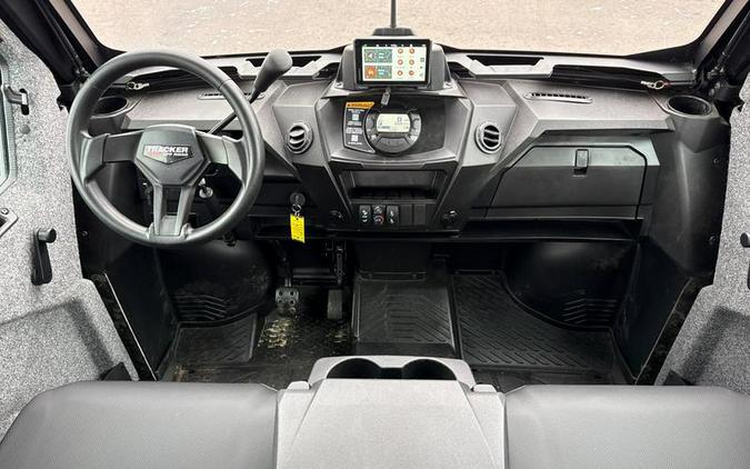 2023 Tracker Dirt 800 SX Crew