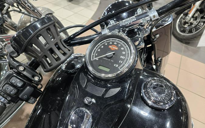 2016 HARLEY SOFTAIL SLIM