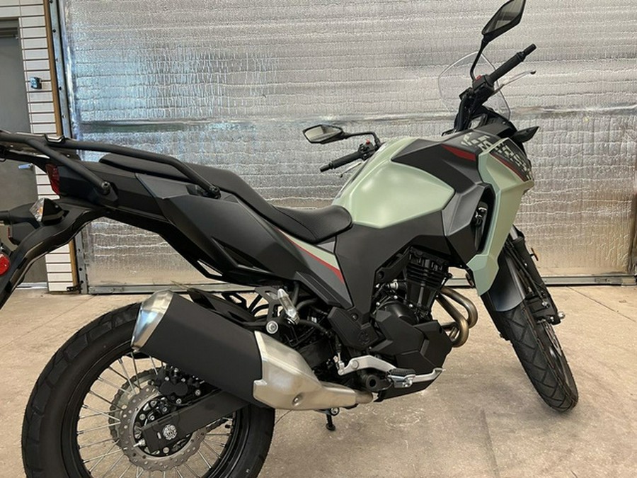 2023 Kawasaki Versys-X 300 ABS