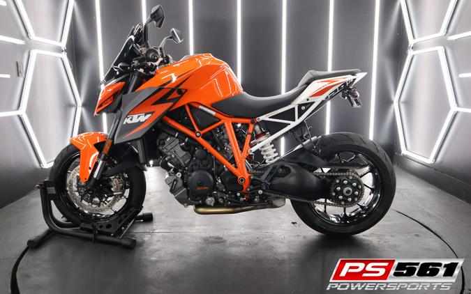 2015 KTM 1290 Super Duke R