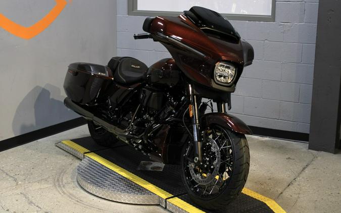 2024 Harley-Davidson CVO Street Glide Grand American Touring FLHXSE