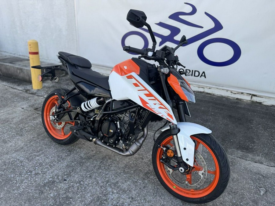 2024 KTM 250 Duke