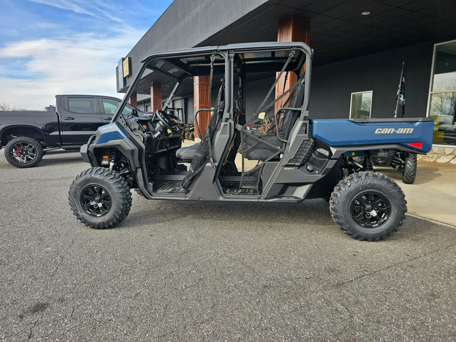 2026 Can-Am Defender MAX XT HD11 with 10.25 in. touchscreen display