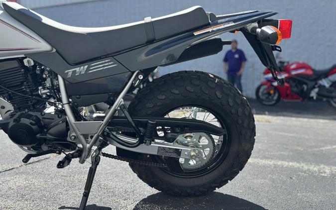 2027 Yamaha TW 200