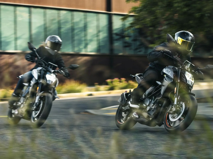2026 CFMOTO NK 300