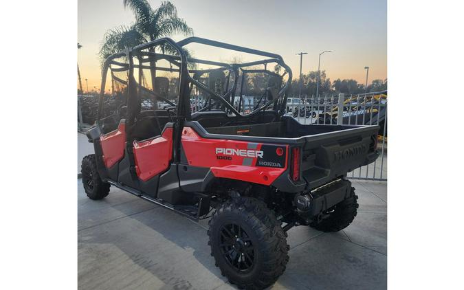 2023 Honda Pioneer 1000-6 Deluxe Crew