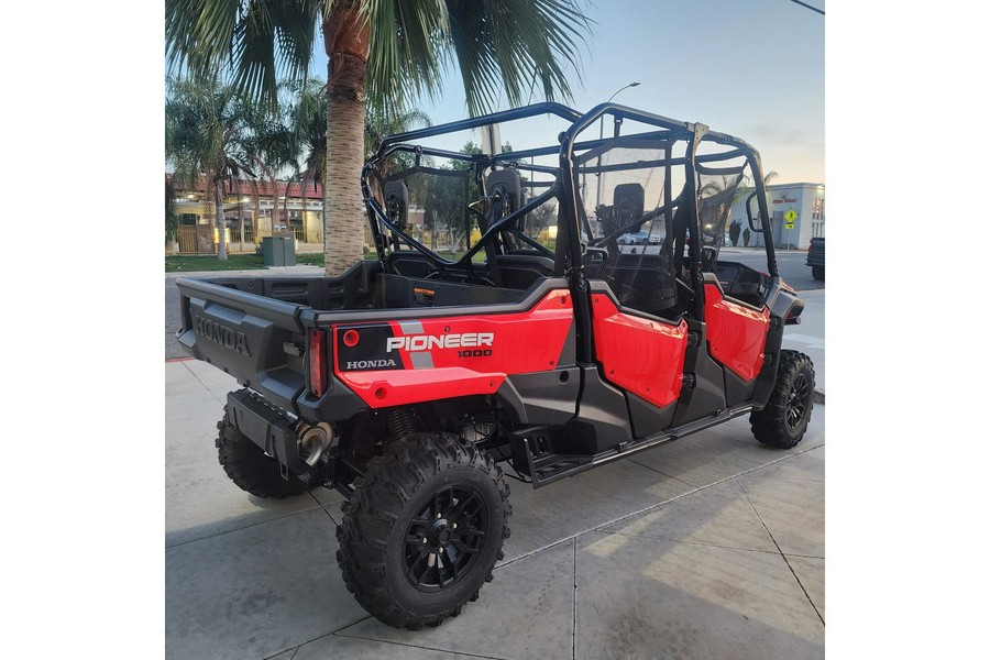 2023 Honda Pioneer 1000-6 Deluxe Crew