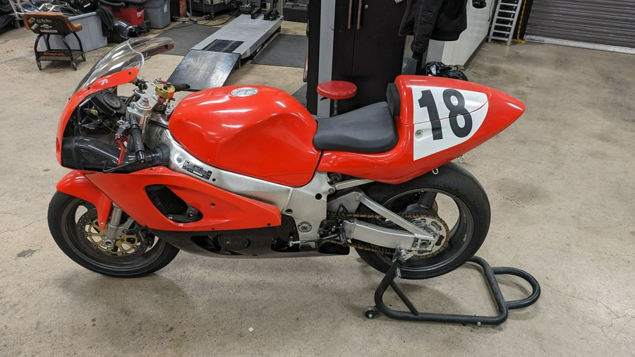 1996 Suzuki Motor of America Inc. GSXR 750