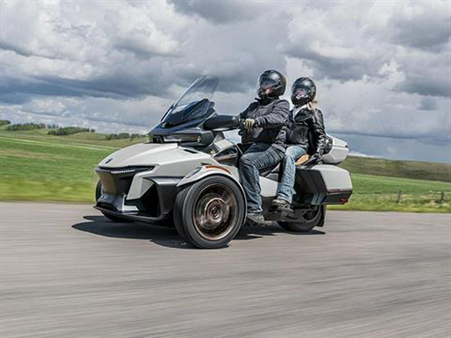 2024 Can-Am Spyder RT Sea-to-Sky