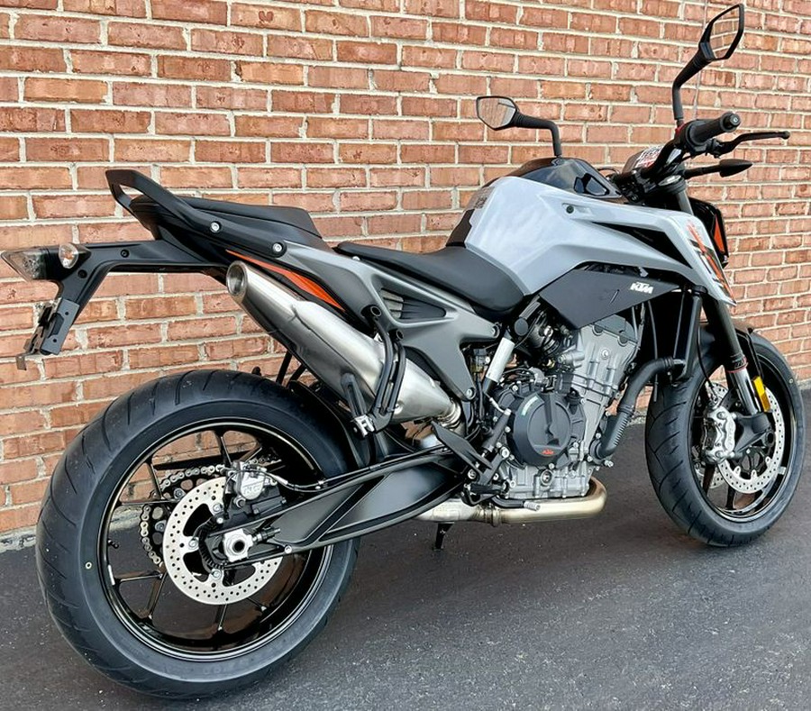 New 2024 KTM 790 Duke
