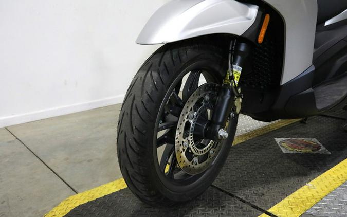 2022 Piaggio BV 400 S