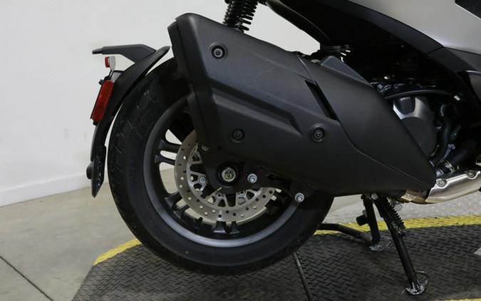 2022 Piaggio BV 400 S