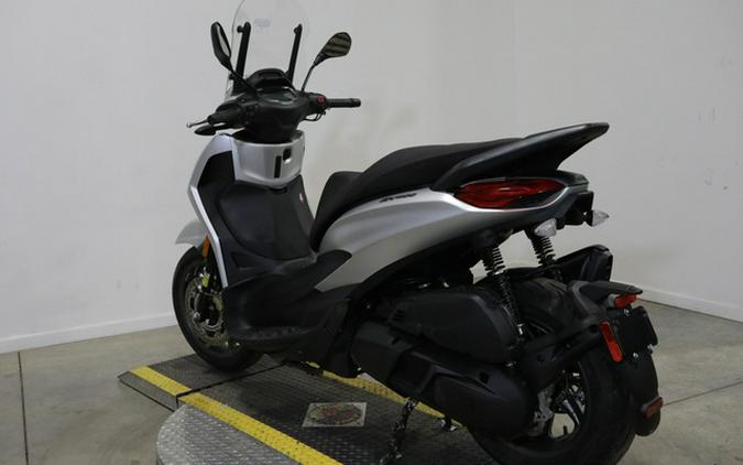 2022 Piaggio BV 400 S