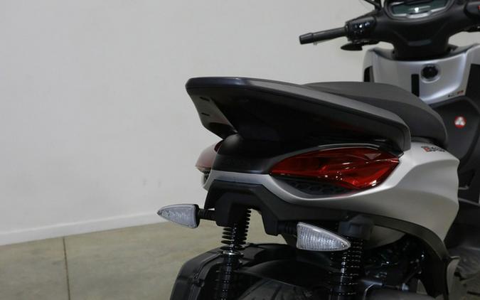 2022 Piaggio BV 400 S