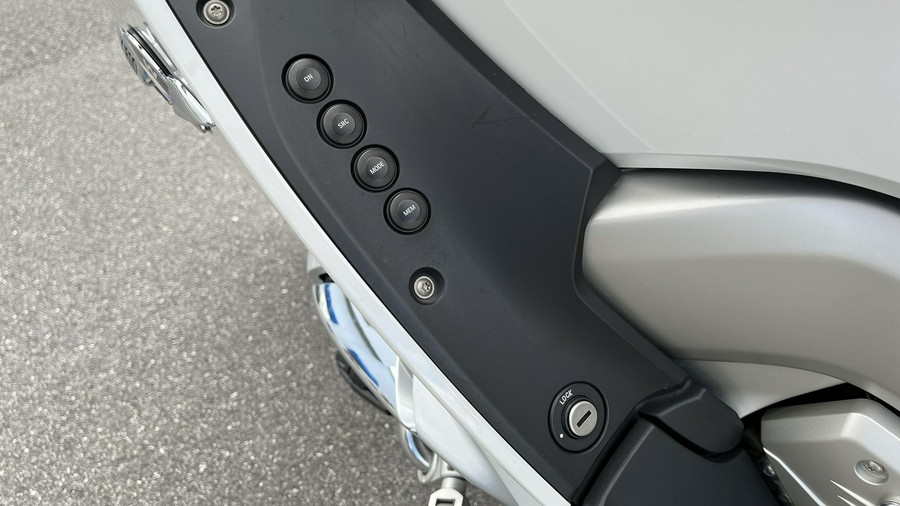 2015 BMW K 1600 GTL EXCLUSIVE