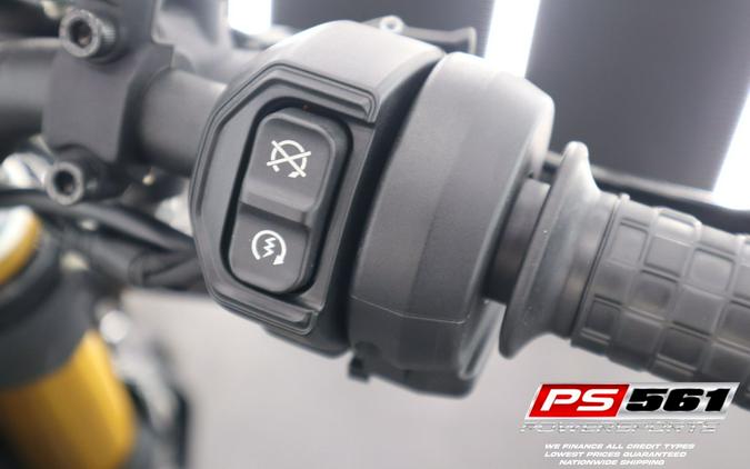 2023 Indian FTR R Carbon