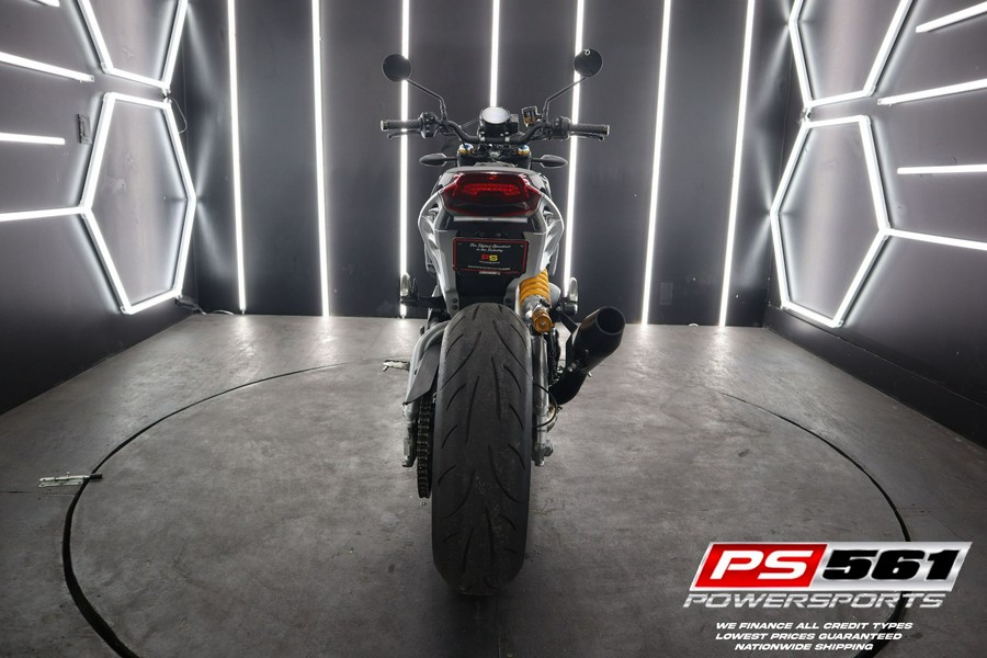 2023 Indian FTR R Carbon