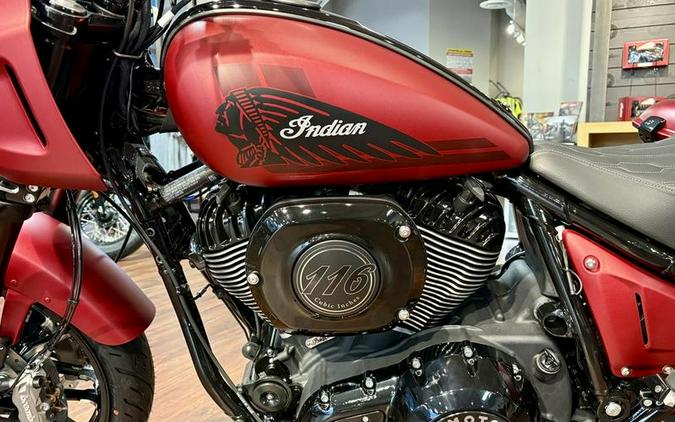 2025 Indian Motorcycle® Sport Chief RT Sunset Red Smoke