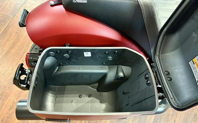 2025 Indian Motorcycle® Sport Chief RT Sunset Red Smoke