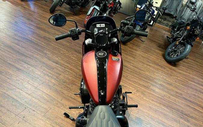 2025 Indian Motorcycle® Sport Chief RT Sunset Red Smoke