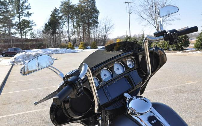 2016 Harley-Davidson® FLHXS - Street Glide® Special