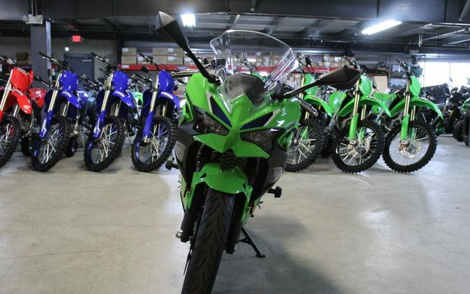 2026 Kawasaki Ninja® 500 SE ABS