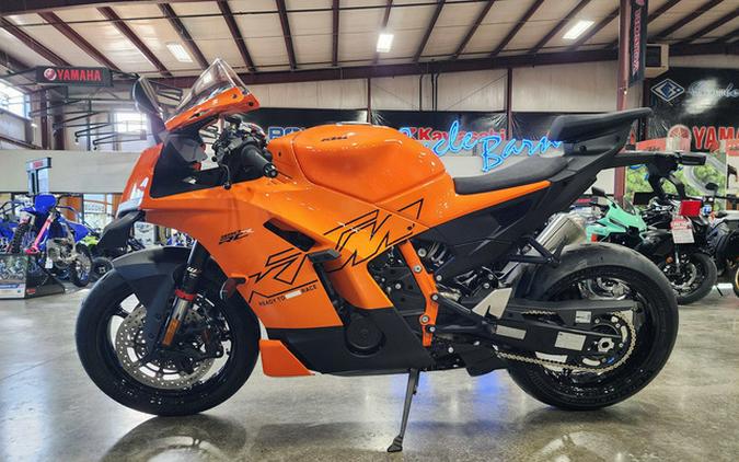 2026 KTM RC 990 R