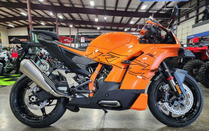 2026 KTM RC 990 R
