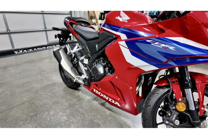 2025 CBR500R - Honda