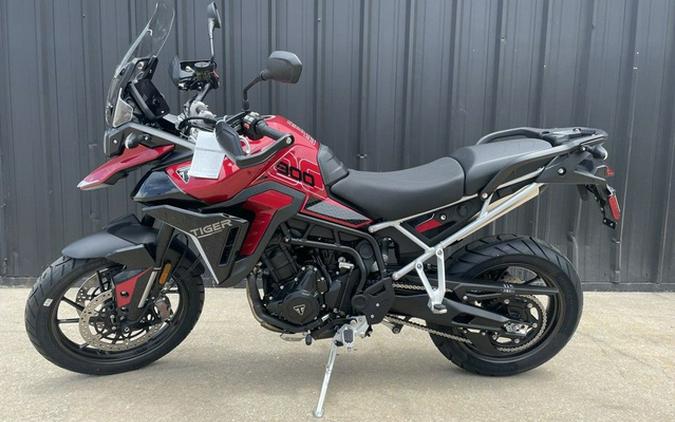 2024 Triumph Tiger 900 GT Carnival Red / Sapphire Black GT