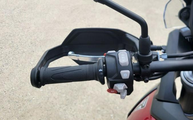 2024 Triumph Tiger 900 GT Carnival Red / Sapphire Black GT