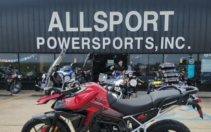 2024 Triumph Tiger 900 GT Carnival Red / Sapphire Black GT