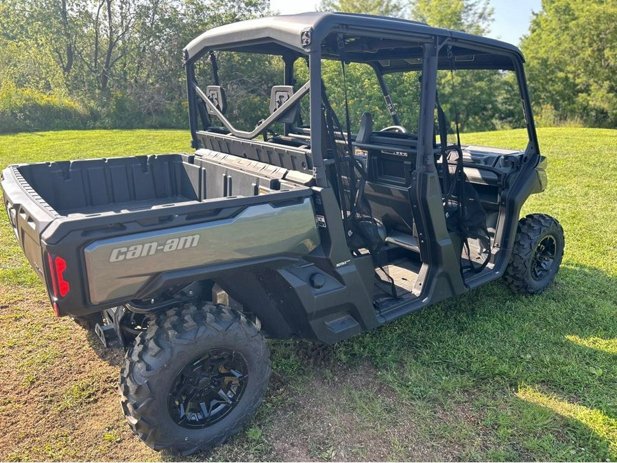 2023 Can-Am SSV DEF MAX XT 62 HD9 GY 23