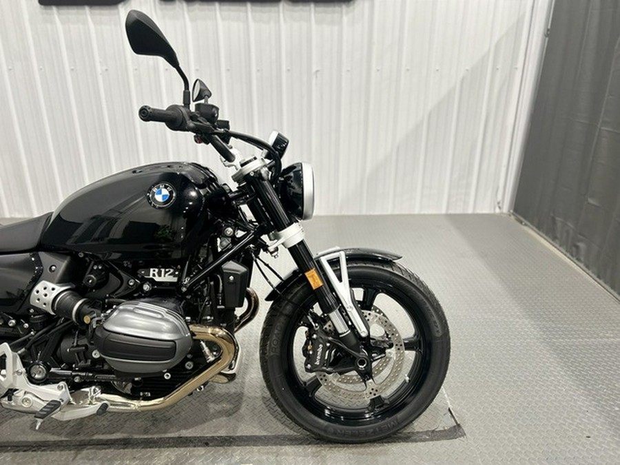 2024 BMW R12
