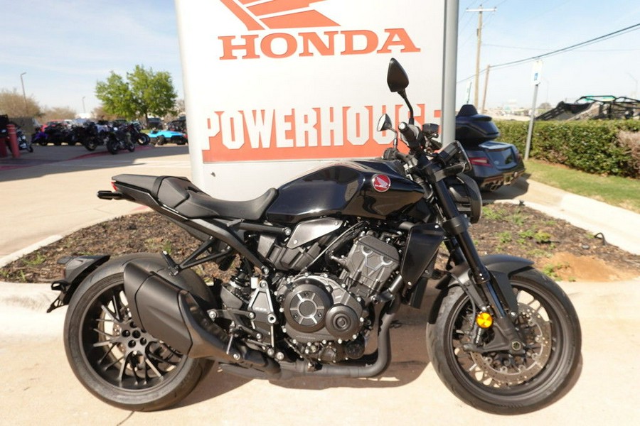 2023 Honda CB1000R Black Edition