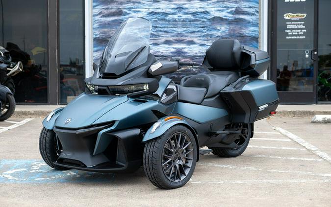 2026 Can-Am Spyder RT Limited Dark
